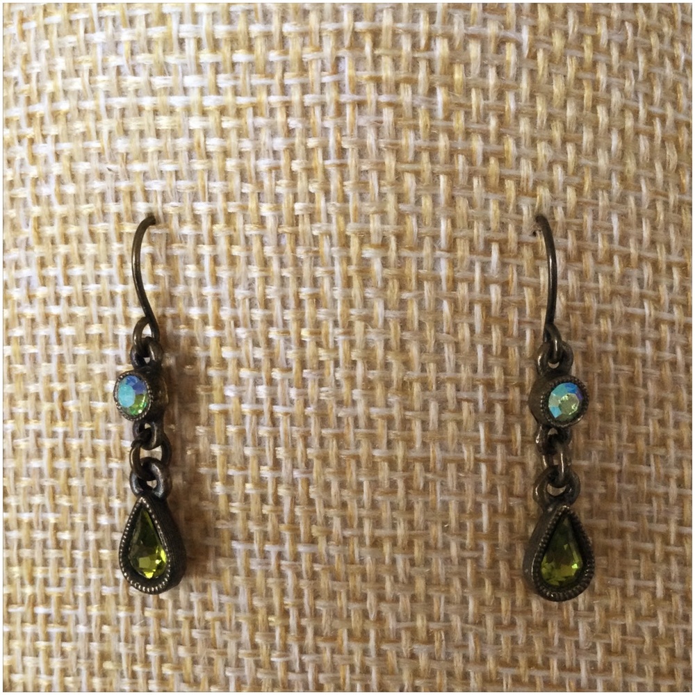 Vtg 1928 Brand Antiqued Gold-tone Green Amber Rhinestones Necklace Earrings Set - Picture 6 of 11